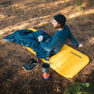 Килимок самонадувний Naturehike C034 NH19Q034-D, 30 мм, Розмір L, жовтий