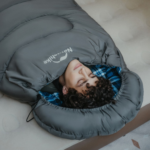 Спальний мішок з капюшоном Naturehike Clear Sky CNK2450WS042, сірий
