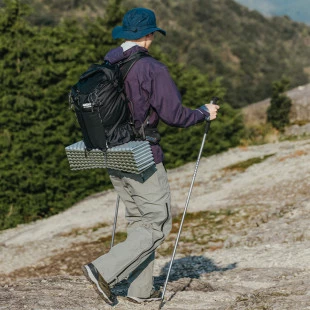 Килимок складаний IXPE Naturehike CNK2450WS044, алюмінієва плівка, 195x60х1,8 см, оливковий зелений