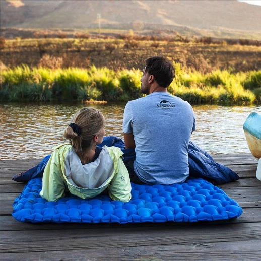 Коврик надувной двухместный с надувным мешком Naturehike FC-11 NH19Z055-P, 65 мм, оранжевый