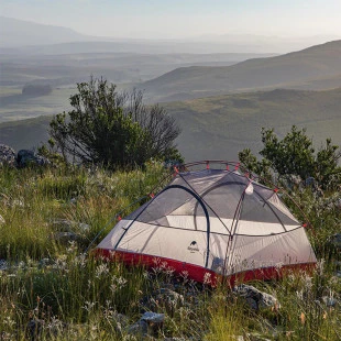Палатка сверхлегкая двухместная с футпринтом Naturehike Star-River 2 Updated NH17T012-T, 210T, серо-красный