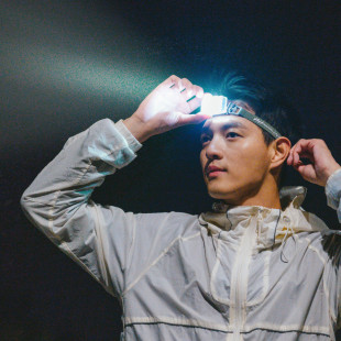 Фонарь налобный Naturehike CNK2550ZM011, зеленый