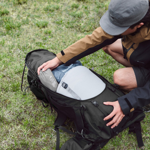 Рюкзак туристический Naturehike CNK2450XB014, 70 л, черный, M