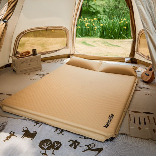 Коврик самонадувающийся двухместный с подушкой Naturehike CNK2300DZ014, 60 мм, бежевый (6976507663922)