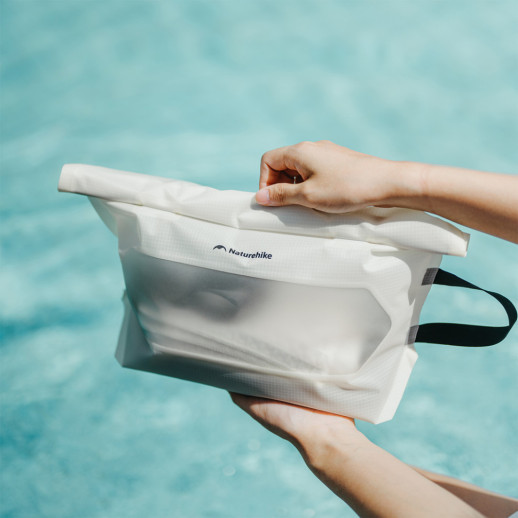 Водонепроницаемая косметичка Naturehike CNK2450XB021 Far Mountain, черная